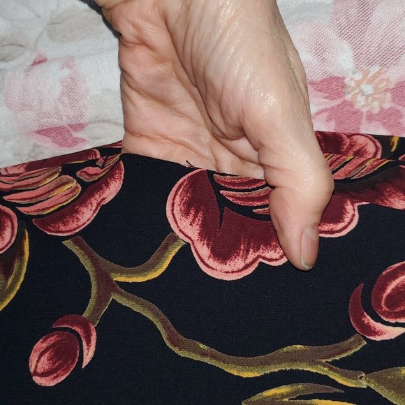 Ann Tayor wide leg pants. - Picture 2 of 4